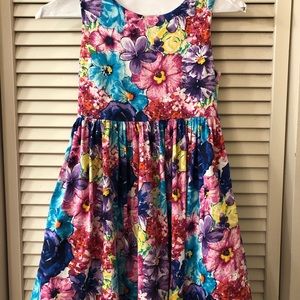 Beautiful girls size 7 dress.